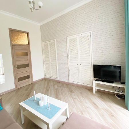 אודסה Apartment Bunina 8 מראה חיצוני תמונה